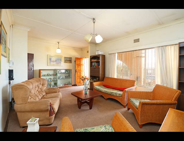 3 BEDROOM HOUSE FOR SALE IN WESTDENE
